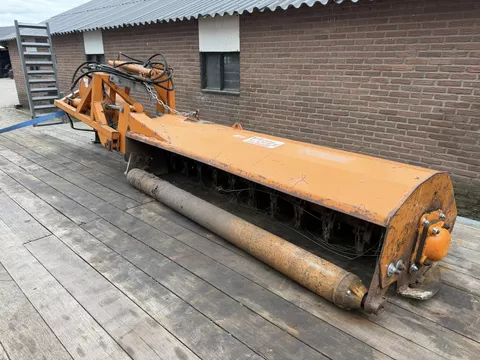 maaier Klepelmaaier