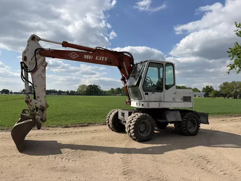 O&amp;K Mobiele kraan Graafmachine