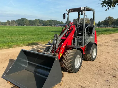 Weidemann 1160 Shovel Loader