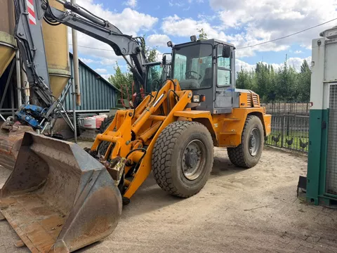 Schaeff 863 SKL Shovel Loader